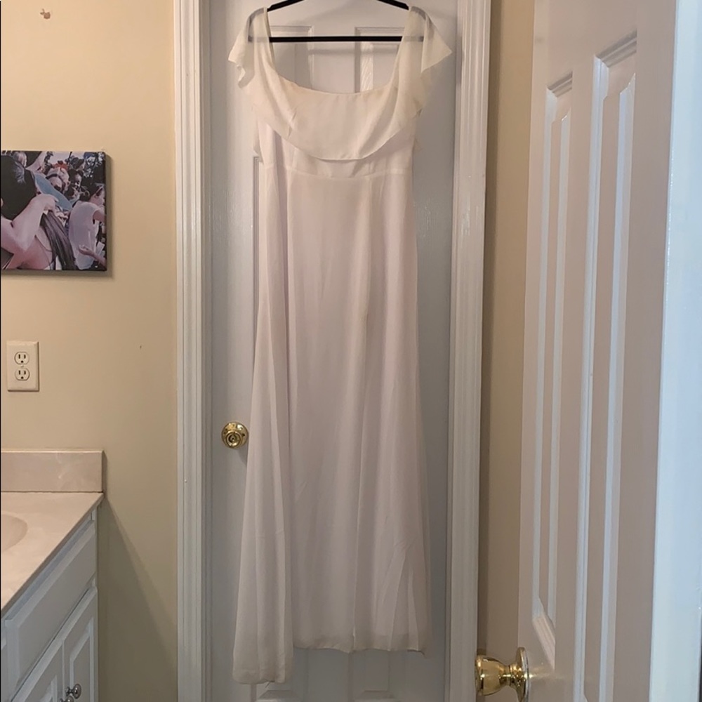 Toni Off the shoulder long white dress